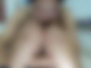 Live cam show with Camila Miller rh - Average on CamwithHer