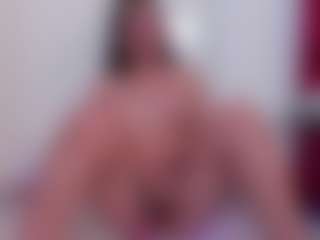 Live cam show with Camila Miller rh - Flashing on hotwifechat.live