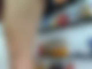 Live cam show with Camila Miller rh - Camel Toe on CamSodaAdn