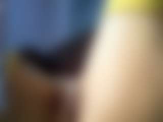 Live cam show with lilr3beca - Thong on thefappeningchat.com