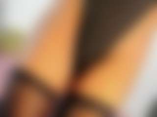 DanielysValen's Live Sex Cam Show