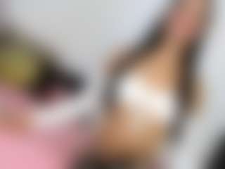 DanielysValen's Live Sex Cam Show