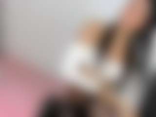 DanielysValen's Live Sex Cam Show