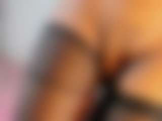 DanielysValen's Live Sex Cam Show