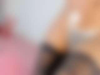 DanielysValen's Live Sex Cam Show