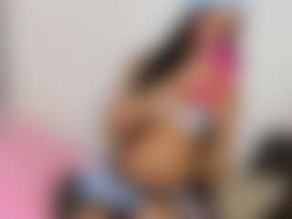 DanielysValen's Live Sex Cam Show