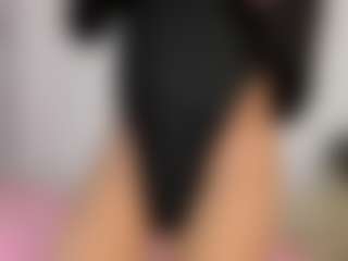 DanielysValen's Live Sex Cam Show