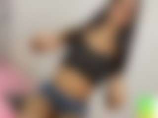 DanielysValen's Live Sex Cam Show
