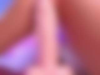 Live cam show with Muriel-belov - Double Penetration on Dare Cams