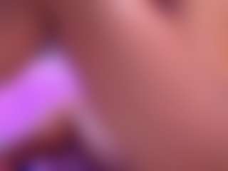 Live cam show with Muriel-belov - Bikini on CamClone