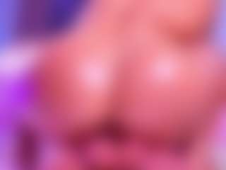 Live cam show with Muriel-belov - Dildo on CamClone