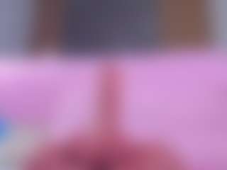 Live cam show with Muriel-belov - Strip Red Hair on livesuperchat.net