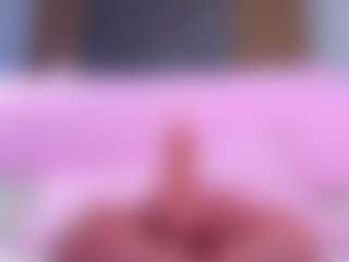 Live cam show with Muriel-belov - Domination on Camsoda