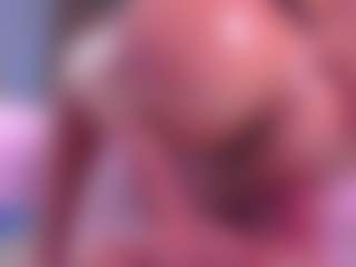 Live cam show with Muriel-belov - Athletic on TastyBlacksLive