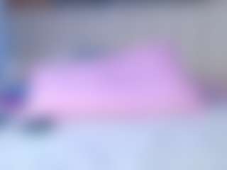 Live cam show with Muriel-belov - Handjob on SquirtSoMuch