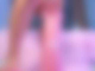 Live cam show with Muriel-belov - Athletic on madthumbs