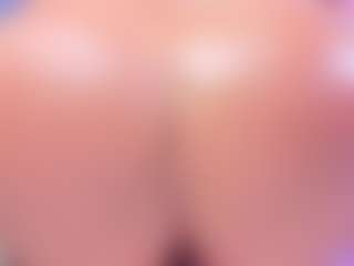 Live cam show with Muriel-belov - Big Ass on Milf Play