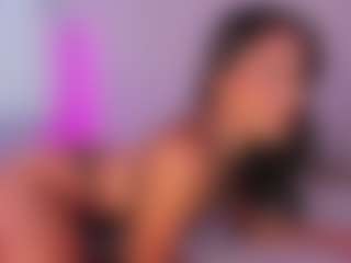 Live cam show with Nicole - Latina on CamwithHer | colombia