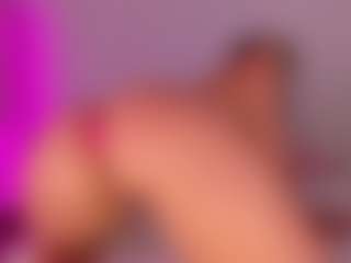 Live cam show with Nicole - Butt Plug on Camsoda