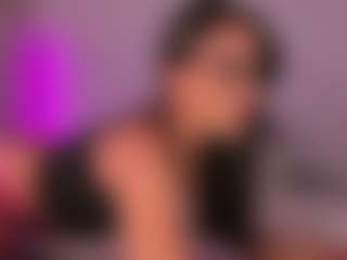 Live cam show with Nicole - Blowjob on Milfs Live