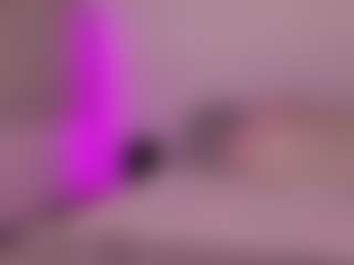 Live cam show with Nicole - Spank on Soda Cam