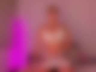 Live cam show with Nicole - Toys on Mixed Magazine Live