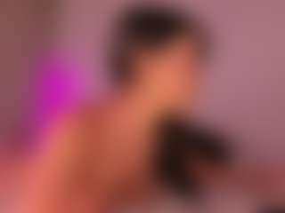 Live cam show with Nicole - Redbone on Camsoda