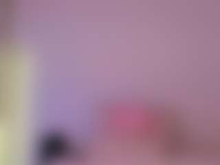 Live cam show with Nicole - Leather on livesuperchat.net