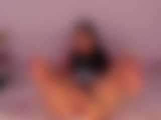 Live cam show with Nicole - Spank Ebony on Camming Site