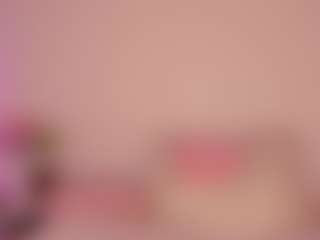 Live cam show with Nicole - Bush on liverealitysex.com