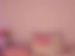 Live cam show with Nicole - Ebony Anal on Camsoda | colombia