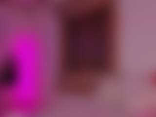 Live cam show with Nicole... - Brown Eyes on Strip Flash - Live Sex Shows