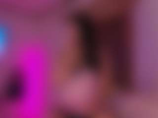 Live cam show with Nicole... - Athletic Dildo on Camiplay Live