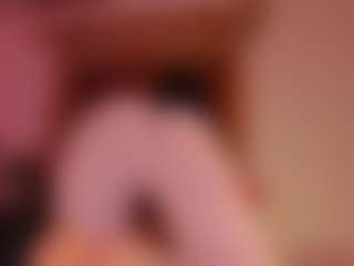 Live cam show with Nicole... - Lactating on crypto-cams