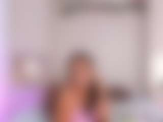 Live cam show with KeylaRoss - Smoking on fapnchat
