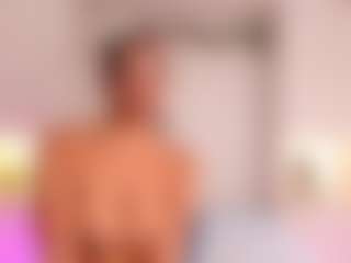 Live cam show with KeylaRoss - Athletic White on Camsoda | colombia