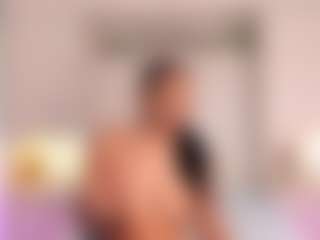 Live cam show with KeylaRoss - Facial Piercings on Camsoda
