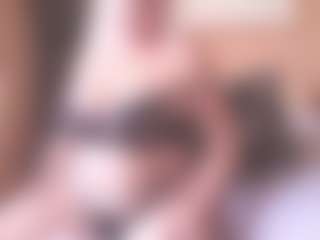 Live cam show with miranda-robinson - Blonde Hair on Soda Cam