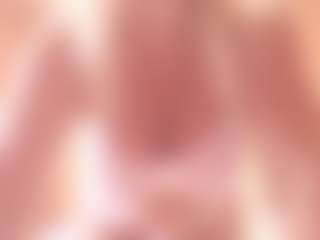 Live cam show with miranda-robinson - Blonde Hair on StripNow
