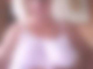 miranda-robinson's Live Sex Cam Show