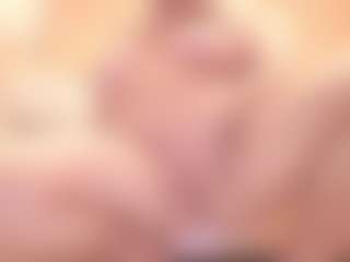 Live cam show with miranda-robinson - Public on livesexfox.com