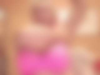 Live cam show with miranda-robinson - Body Massage on Dolls Live
