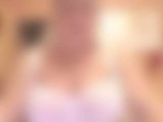 Live cam show with miranda-robinson - Hairy Pussy on Camiplay Live