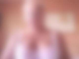 Live cam show with miranda-robinson - Body Massage on Uber Horny