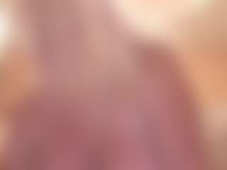 Live cam show with miranda-robinson - Blonde Hair on CSO-WL