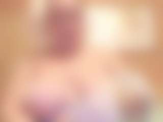 Live cam show with miranda-robinson - Blue Eyes on googirlz