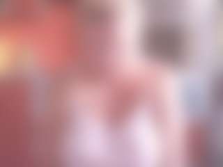 Live cam show with miranda-robinson - Solo on Streamer API