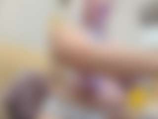 Live cam show with miranda-robinson - Average on xDating