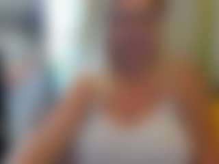 Live cam show with miranda-robinson - Public on justonemore.cc