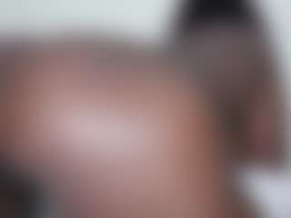 Live cam show with sexxy - Big Clit on live18s.com